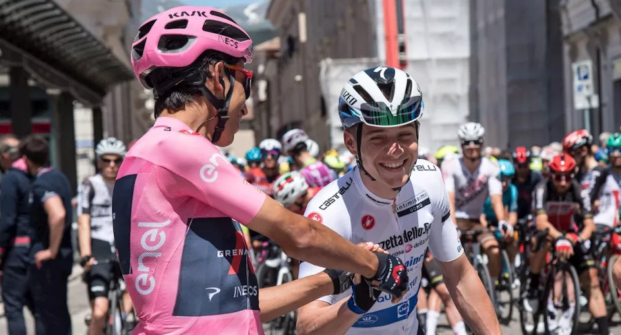 El detalle que tuvo Remco Evenepoel con Egan Bernal durante la etapa 10 del Giro de Italia 2021 que pocos vieron. 