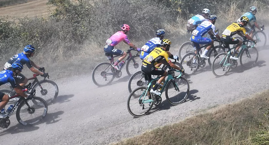 Giro de Italia en vivo etapa 11 hoy, transmisión en directo. Imagen del terreno destapado de la jornada.