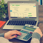 Impuesto del 4 x 1.000: qué es, cuándo se aplica y cómo se calcula