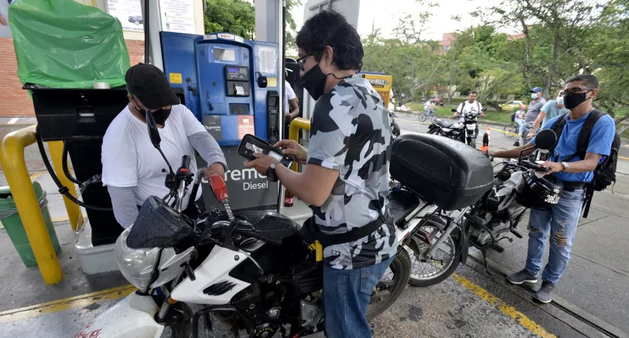 Motos en Colombia violan la revisión técnico mecánica.