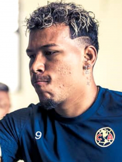 Video de Martínez y Benedetti con bailarinas fue grabado a escondidas. Imagen de los 2 colombianos.