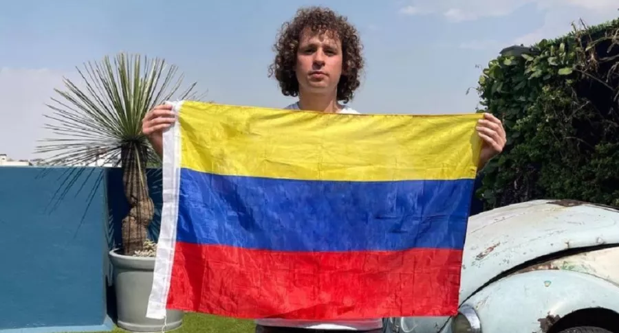 Luisito Comunica, quien llegó a Colombia y pagó más de la cuenta por plan de datos