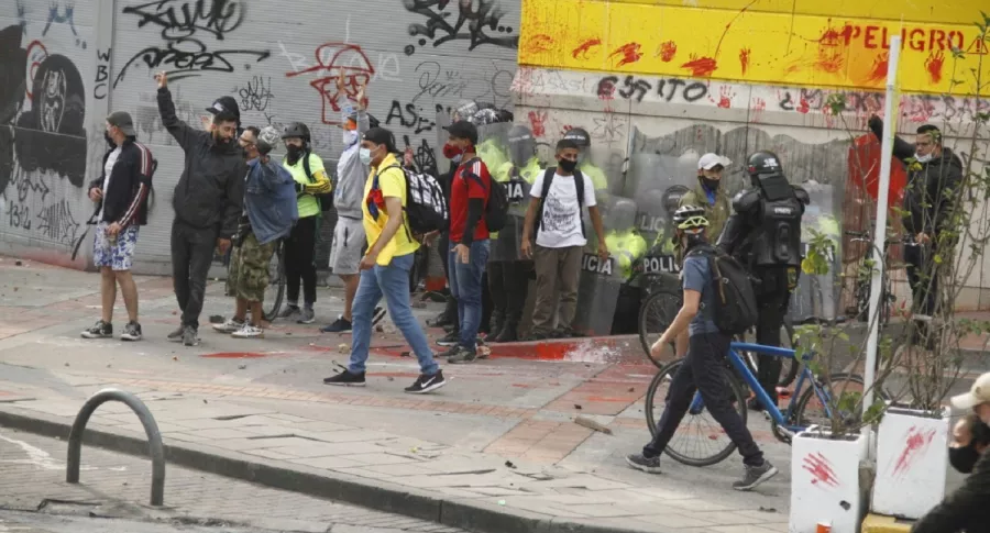 Imágen del Éxito atacado en Bogotá. 