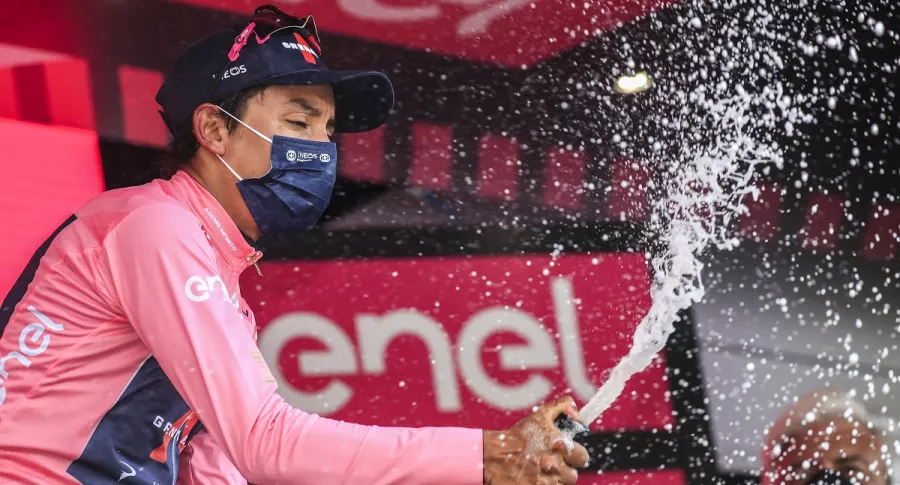 Egan Bernal en etapa 21 del Giro de Italia 2021. Clasificación general.