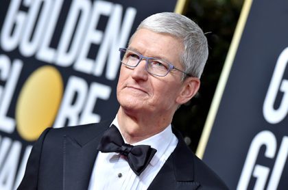 Tim Cook, CEO de Apple, gana una décima parte del ejecutivo mejor pagado en EEUU