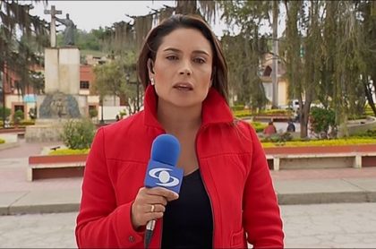 Marcela Ulloa, periodista que trabajó en Noticias Caracol, está en una UCI por COVID-19 y ya dio a luz a su bebé