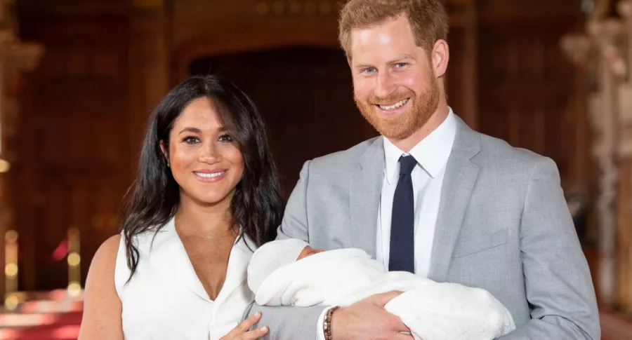 Príncipe Harry y Meghan Markle, quienes anunciaron el nacimiento de su segundo hijo
