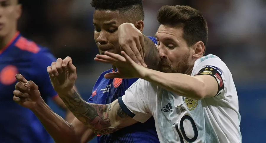 El partido de Colombia vs. Argentina es un peligro para Messi, según periodista argentino.