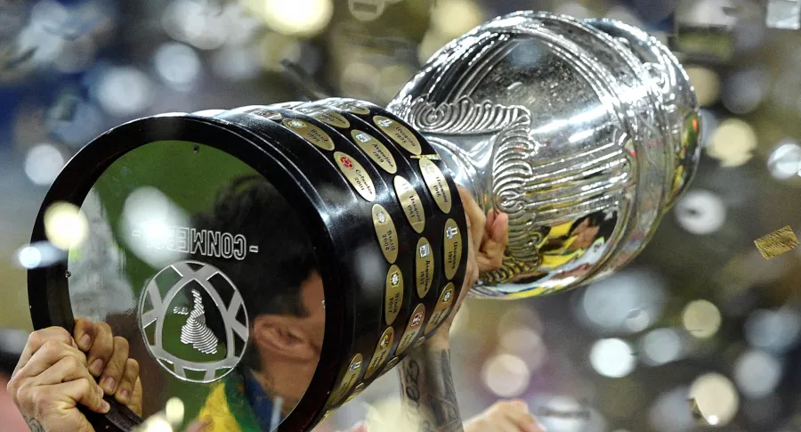 Tribunal Supremo de Brasil podría tumbar la Copa América. Imagen de referencia del trofeo.