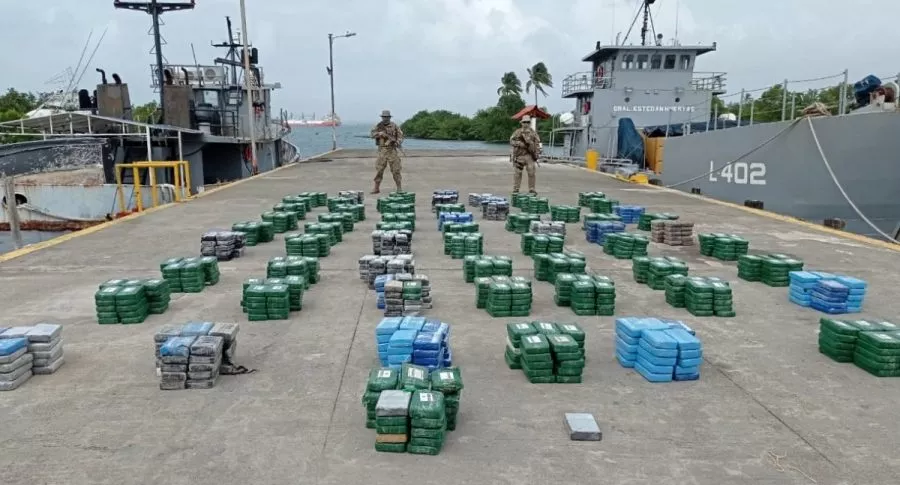 Incautación de 4.479 kilos de cocaína en lanchas, en San Andrés