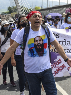 Un testigo habría involucrado a agentes de la Sijín en el asesinato de Lucas Villa.