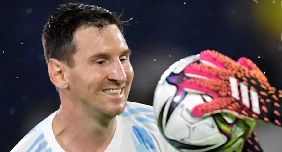 Lionel Messi inicia negociaciones con Inter Miami de  MLS; Barcelona lo espera. Imagen del astro argentino.