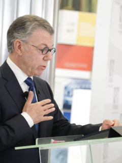 Juan Manuel Santos pidió perdón por los falsos positivos