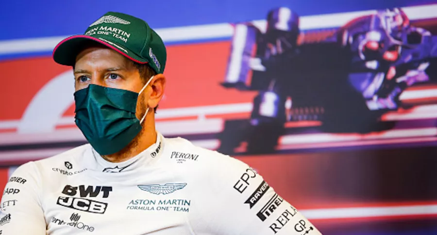 Fórmula 1: Vettel dice que muchos pilotos de la grilla se orinan en el carro