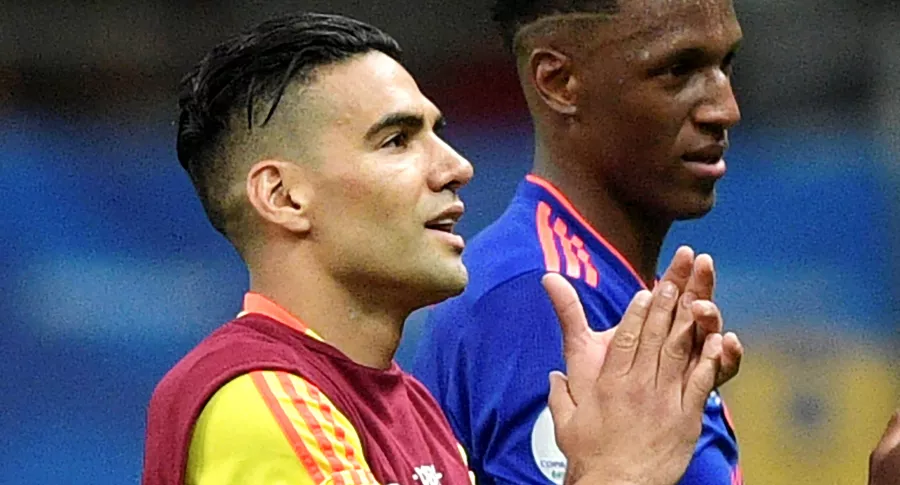 Falcao vuelve a apoyar la Selección Colombia, mientras James se luce con Károl G. Imagen del delantero samario.