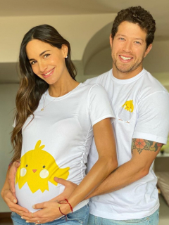 Foto de Valerie Domínguez, 'el Pollo' Echeverry, Natalia Reyes y Juan Pedro San Segundo, a propósito de que serán padres por primera vez