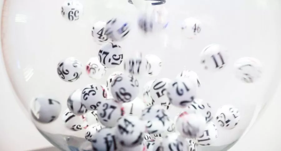 Balotas ilustran nota sobre resultados de las loterías de Boyacá y Caucca, en el sorteo del 19 de junio