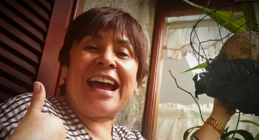 Selfi de Graciela Torres, 'la Negra candela', a propósito de que Vea asegura a RCN a presentar programa de chismes.
