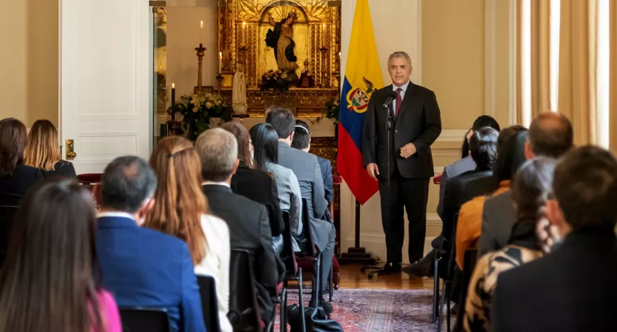 El presidente Iván Duque, durante una misa por las víctimas de la pandemia en Colombia.