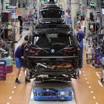 BMW reducirá en 25 % los costos de fabricación de sus carros a partir de 2025