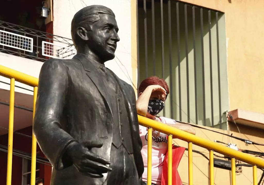 EFE / Estatua de Carlos Gardel en Medellín