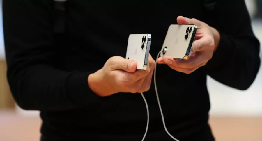 Apple descontinuaría el iPhone 12 mini.