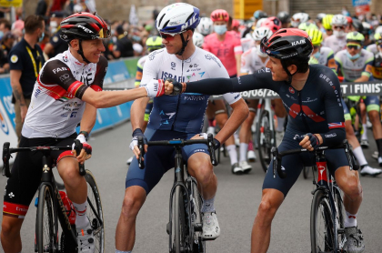 Foto de Tadej Pogacar, Chris Froome y Geraint Thomas, en nota de ciclistas mejor pagados en Tour de Francia.