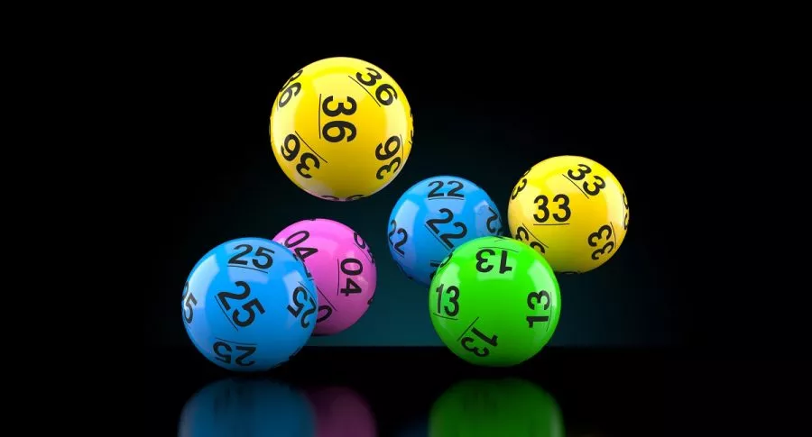 Balotas de colores ilustran qué lotería jugó anoche y resultados loterías de la Cruz Roja y Huila junio 29.