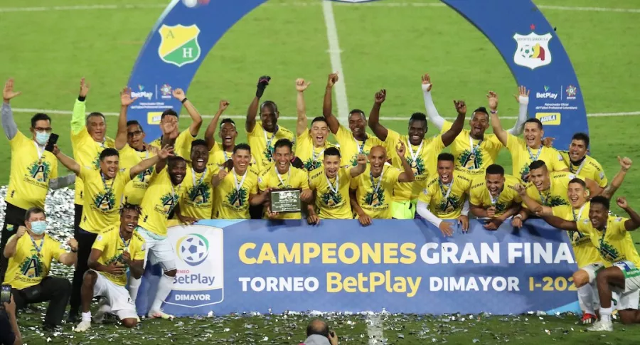 El Atlético Huila quedó campeón de la B y ascendió de nuevo a la primera división de Colombia.
