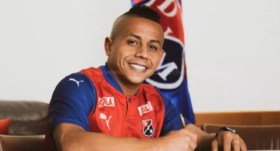 Vladimir Hernández presentado como nuevo jugador del Independiente Medellín