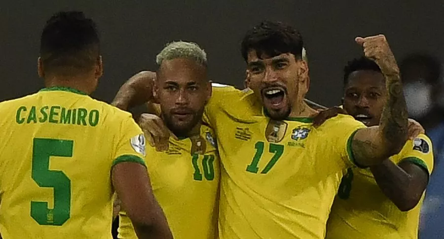 Brasil celebrando su victoria contra Chile en cuartos de Copa América