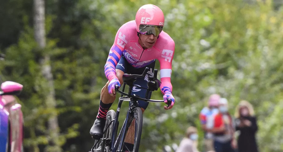 Rigoberto Urán se sorprendió por ascender y ser segundo en la clasificación general del Tour de Francia 2021.