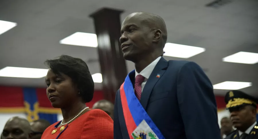 Presidente de Haití Jovenel Moise asesinado y su esposa en foto sobre 12 balas que él recibió