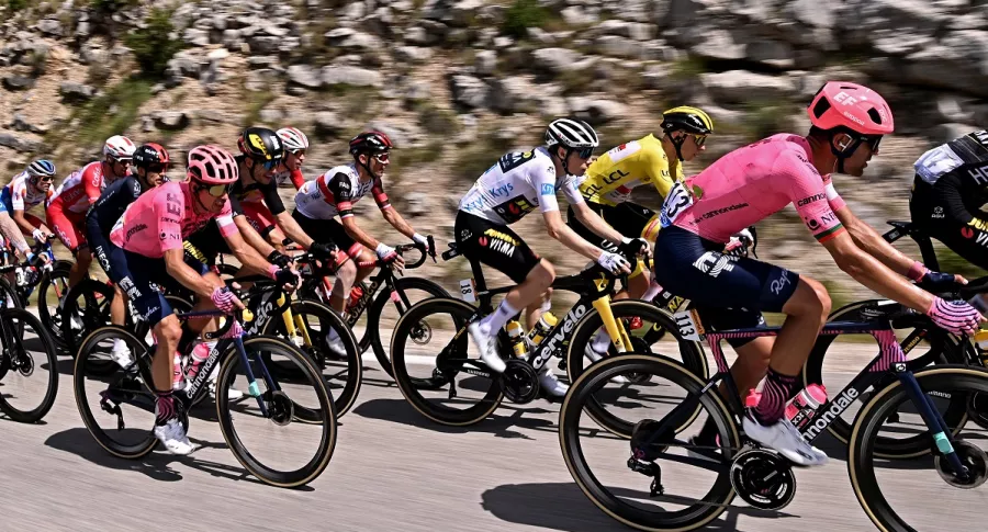 Ver gratis etapa 15 del Tour de Francia 2021 con Nairo Quintana en vivo hoy: transmisión online en directo por internet; posiciones, recorrido, ciclistas.