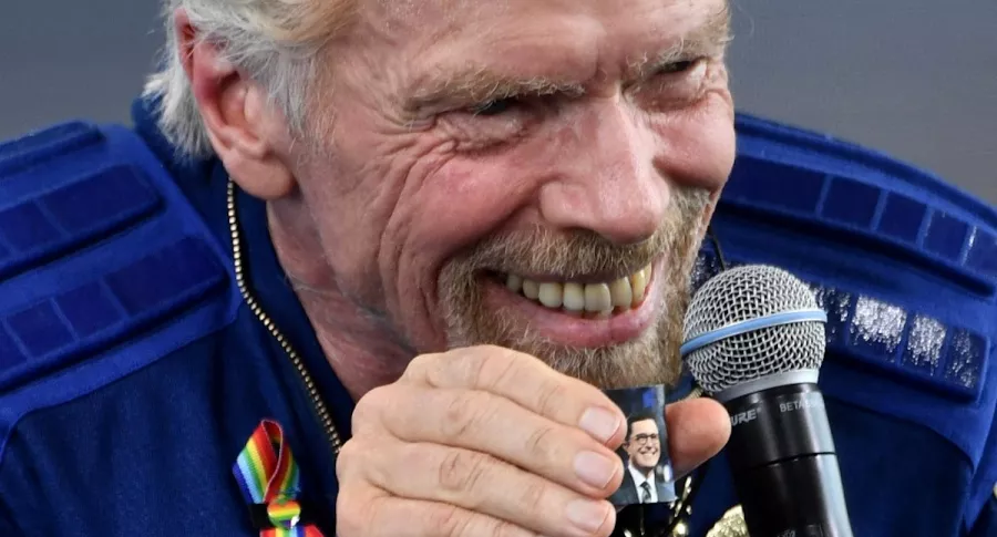 Richard Branson viajó al espacio y promete que turistas lo harán desde el 2022