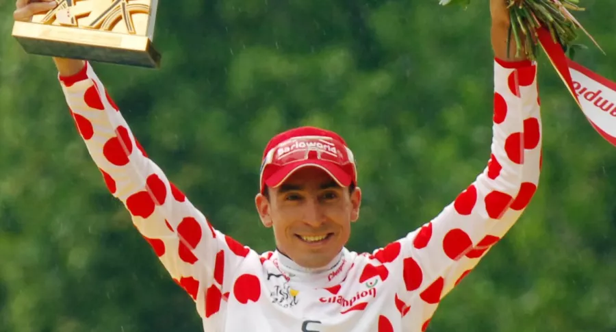 Foto de Mauricio Soler en el Tour, en nota de qué dijo del Tour de Francia y cómo es su vida tras el accidente.