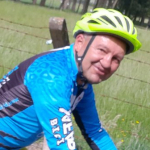 El entrenador que cambió la vida de Egan Bernal y quería lo mismo para Julián Esteban