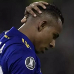 Vélez recordó los "antecedentes hogareños" de Villa tras pelea de jugadores de Boca