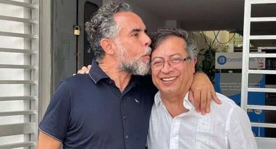 Los senadores Armando Benedetti y Gustavo Petro.