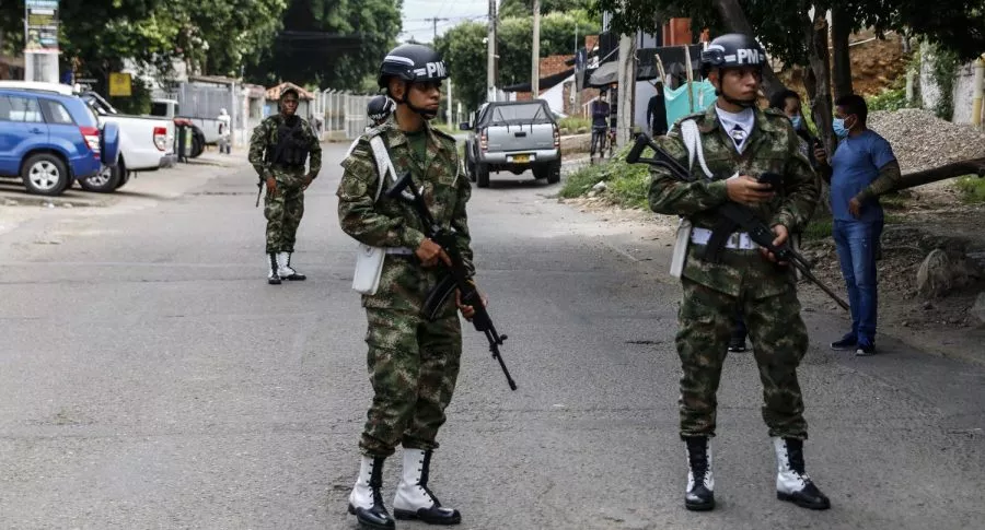 Soldades cerca de brigada de Cúcuta atacada, por lo que Estados Unidos podría pedir la extradición del capitán retirado detenido