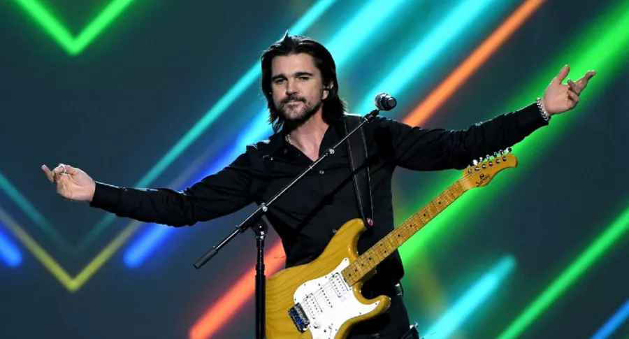 Juanes, cantante colombiano que desmintió mensaje contra 'primera línea'. 