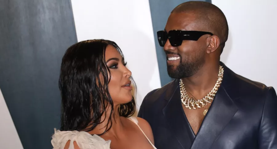 Kim Kardashian y Kanye West en una de las fiestas de los Premios Óscar 2020, antes de su divorcio.