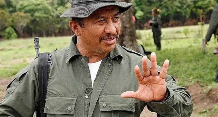 Alias 'Gentil Duarte', jefe del frente 33 de las disidencias de las Farc, perseguido por las Fuerzas Militares
