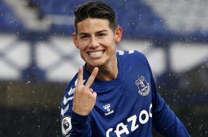 James Rodríguez celebrando en partido de Everton ilustra nota sobre tierna foto de sus hijos, Salomé y Samuel, que llenaron de 'me gusta' en Instagram.