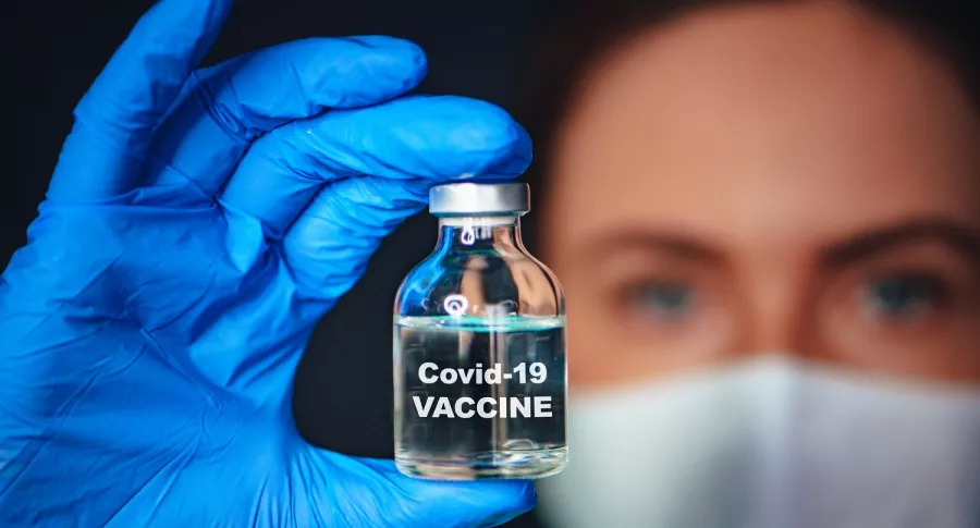Imagen que ilustra una de las vacunas contra la COVID-19. 