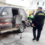 A bala y soplete, ladrones abren carro de valores blindado y roban millones, en Cartagena