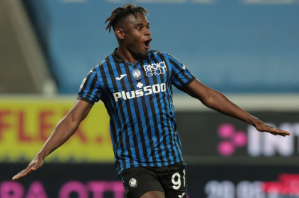 Duván Zapata podría ser el nuevo delantero del Inter si Romelu Lukaku se va
