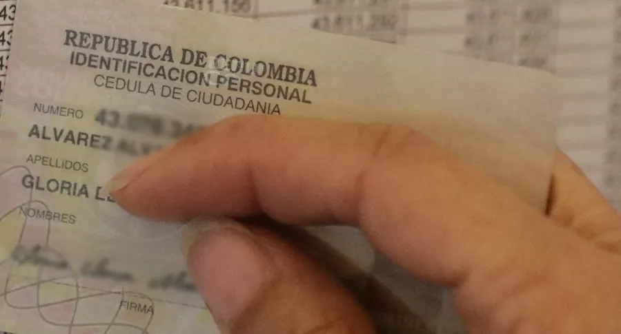 Cédula de ciudadanía, a propósito de cuánto cuesta el duplicado en Colombia y el exterior vs. la cédula digital.