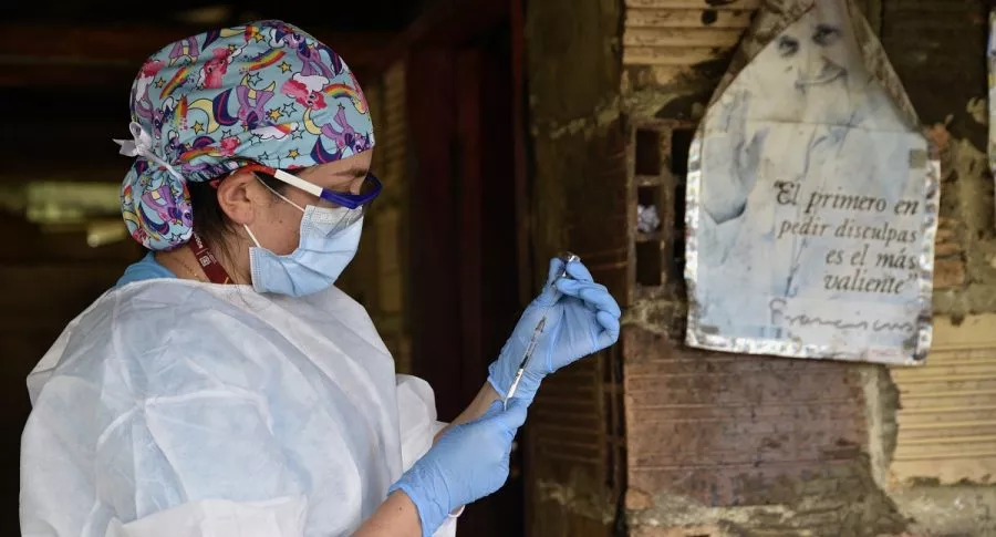 Coronavirus en Colombia nuevos casos y muertes 5 agosto 2021