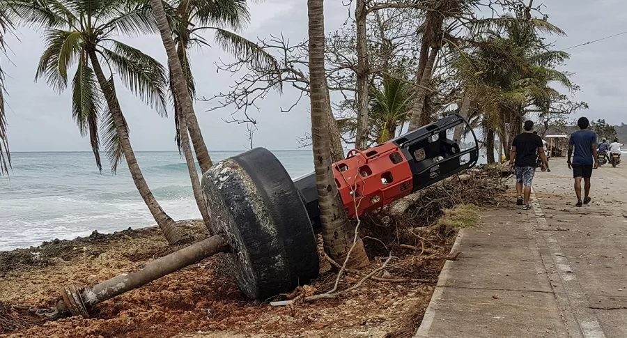 Imagen de San Andrés, cuando pasó el huracán Iota, que ilustra información sobre accidente donde murieron dos turistas